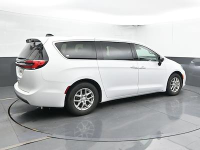 2025 Chrysler Pacifica FWD Minivan for sale #01P3085 - photo 2