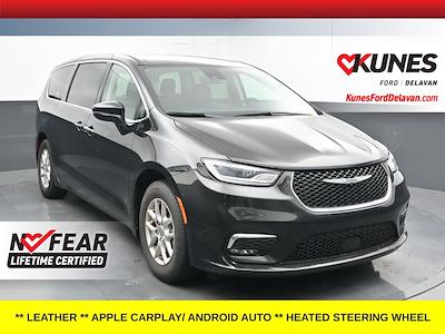 2023 Chrysler Pacifica FWD Minivan for sale #01P3141 - photo 1