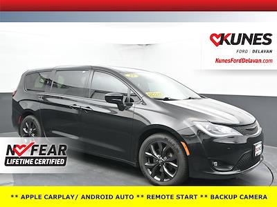 2019 Chrysler Pacifica FWD Minivan for sale #01T3159B - photo 1