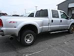 2005 Ford F-350 Crew Cab DRW 4x4 Pickup for sale #01T3587N - photo 2