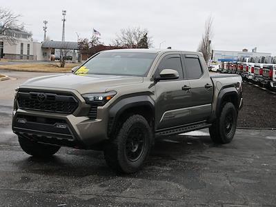 Used 2025 Toyota Tacoma - photo 1