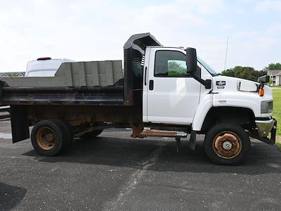 Used 2005 Chevrolet Kodiak C5500 Regular Cab 4x4 Dump Truck for sale #01X1157 - photo 2