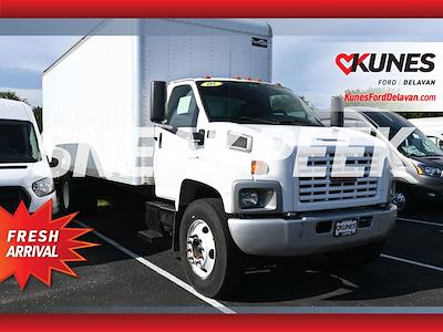 2005 GMC TopKick C6500 Regular Cab 4x2 Box Truck for sale #01X1160 - photo 1