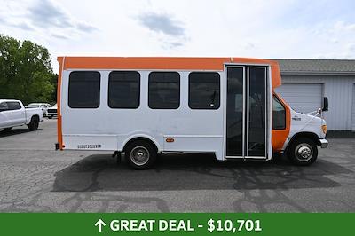 2003 Ford E-450 RWD Shuttle Bus for sale #05K215 - photo 2