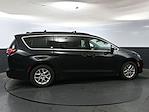 2022 Chrysler Pacifica FWD Minivan for sale #05P1619A - photo 2