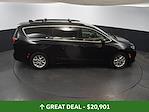 2022 Chrysler Pacifica FWD Minivan for sale #05P1619A - photo 33