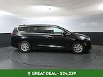 2023 Chrysler Pacifica FWD Minivan for sale #05P1675 - photo 4