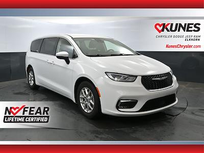 2023 Chrysler Pacifica FWD Minivan for sale #05P1711 - photo 1