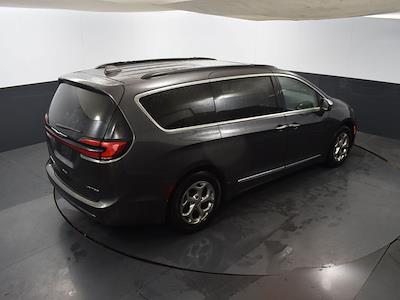 2022 Chrysler Pacifica FWD Minivan for sale #05P1717 - photo 2
