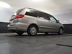 Used 2007 Toyota Sienna LE Minivan for sale #05P1717A - photo 2