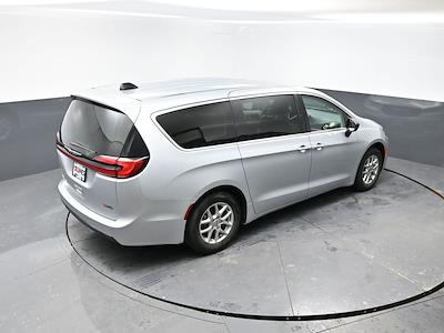 Used 2024 Chrysler Pacifica Touring L Minivan for sale #05P1955 - photo 2
