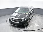 2024 Chrysler Pacifica FWD Minivan for sale #05P2024 - photo 18