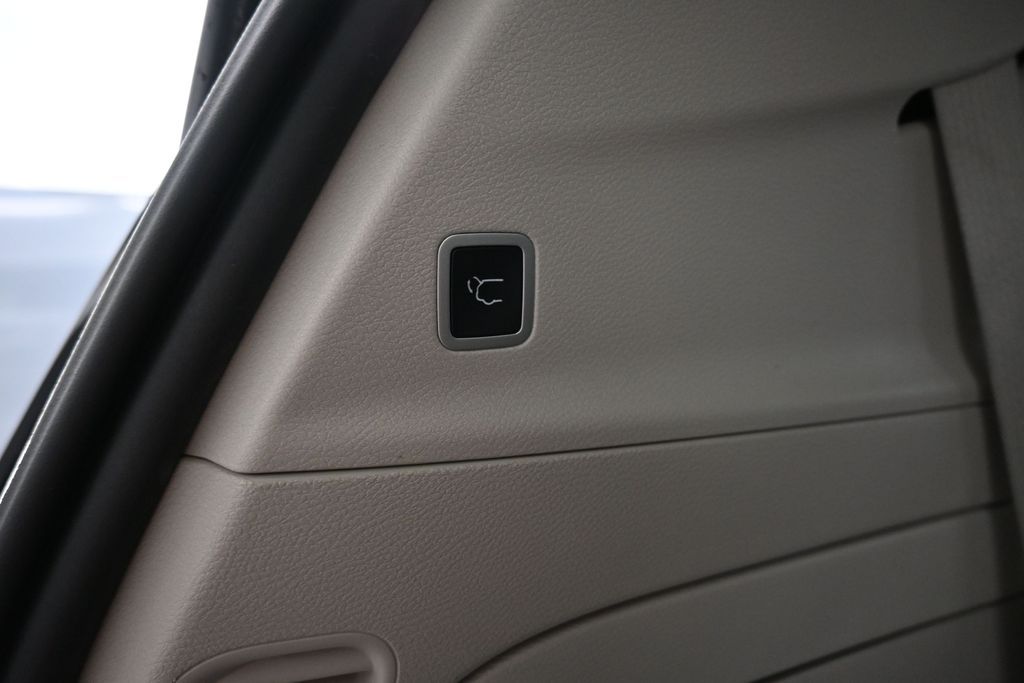 Used 2023 Chrysler Pacifica - photo 54