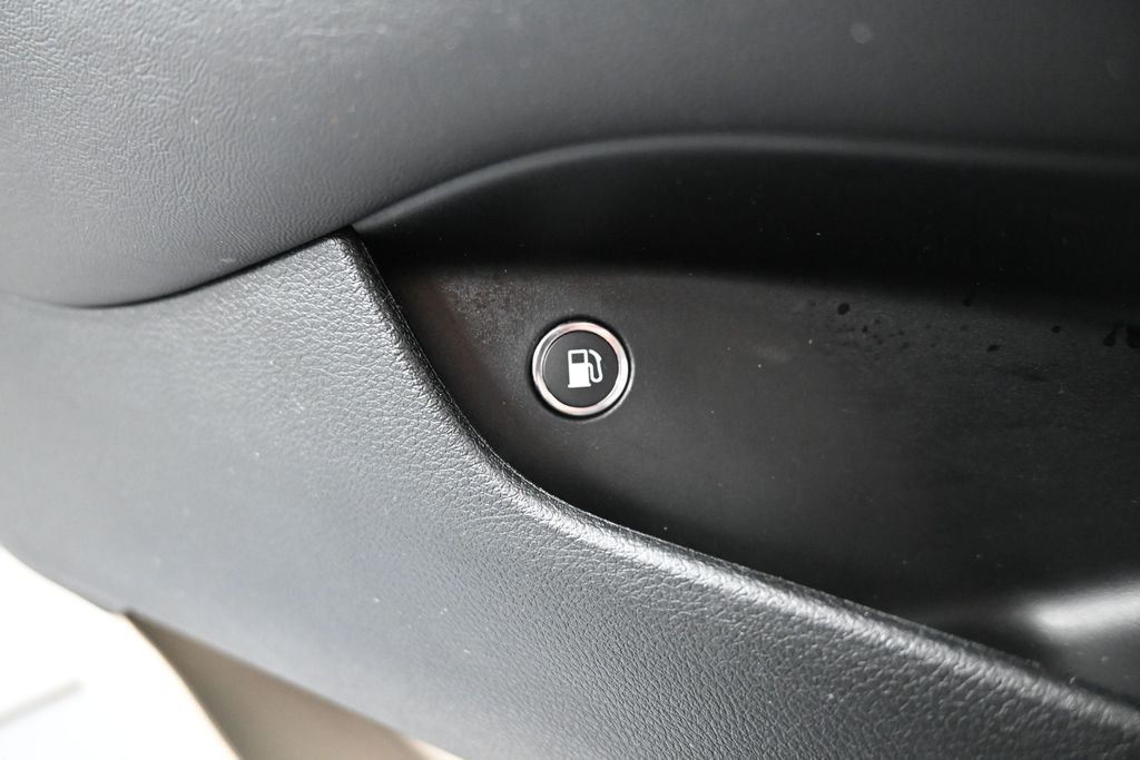 Used 2023 Chrysler Pacifica - photo 60