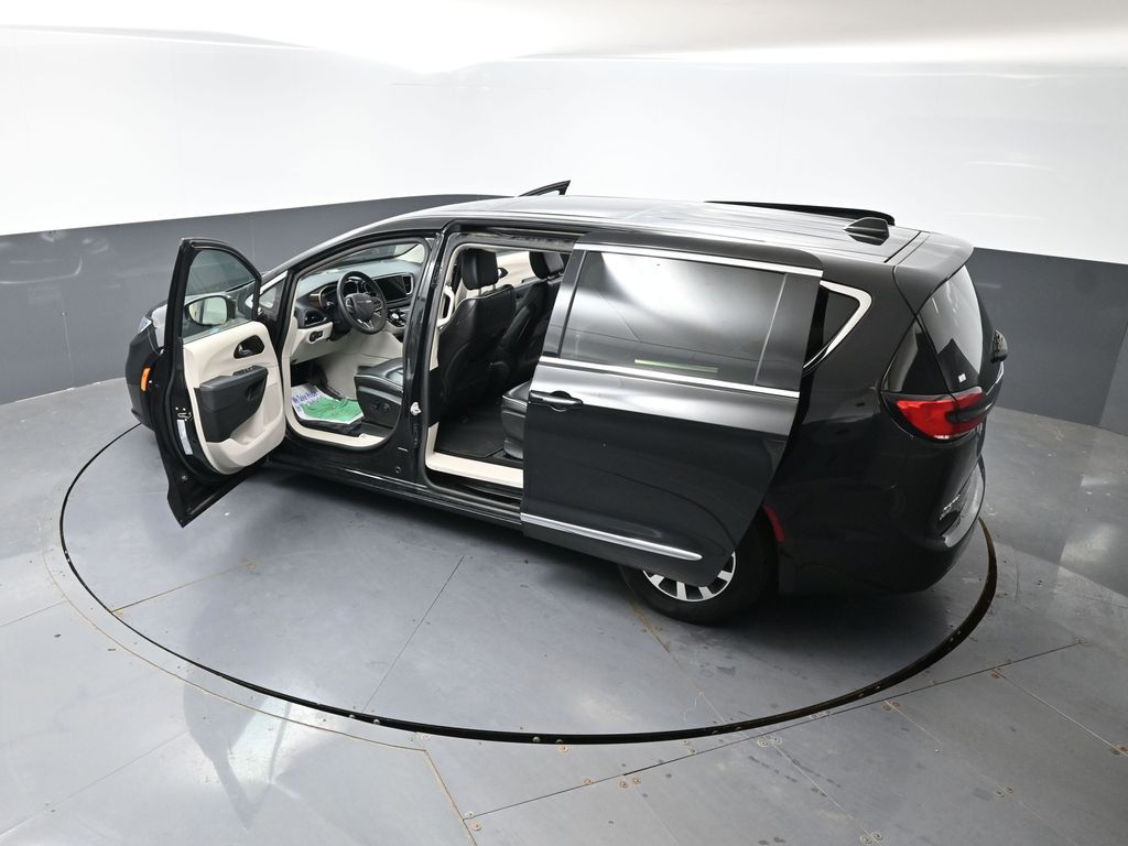 Used 2023 Chrysler Pacifica - photo 29