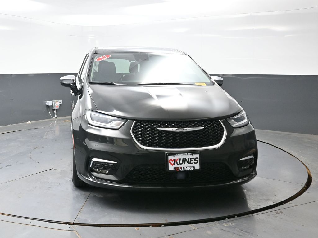 Used 2023 Chrysler Pacifica - photo 36