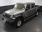 Used 2020 Jeep Gladiator Sport Crew Cab 4x4 Pickup for sale #05T1971A - photo 35