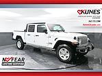 2022 Jeep Gladiator Crew Cab 4WD Pickup for sale #05T2164A - photo 1