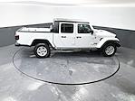 2022 Jeep Gladiator Crew Cab 4WD Pickup for sale #05T2164A - photo 41