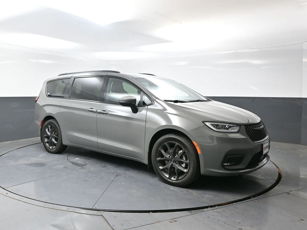 Used 2023 Chrysler Pacifica - photo 7
