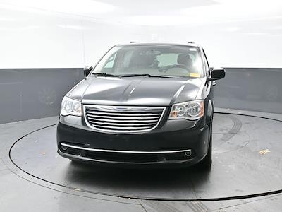 Used 2016 Chrysler Town and Country - photo 1