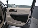 2017 Chrysler Pacifica FWD Minivan for sale #05X1406A - photo 15