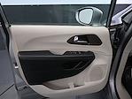 2017 Chrysler Pacifica FWD Minivan for sale #05X1406A - photo 22