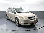 2009 Chrysler Town and Country FWD Minivan for sale #05X1484A - photo 3