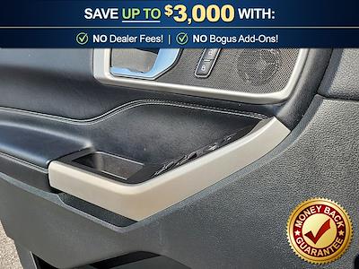 Used 2022 Ford Explorer - photo 1
