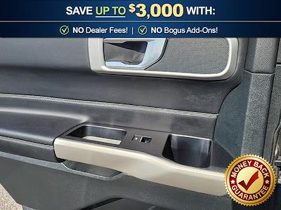 Used 2022 Ford Explorer - photo 1