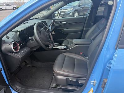 Used 2024 Chevrolet Trax - photo 1