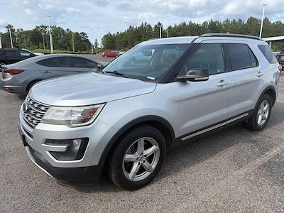 Used 2016 Ford Explorer - photo 1
