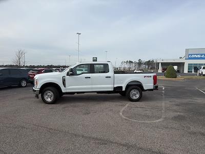 Used 2023 Ford F-350 - photo 1