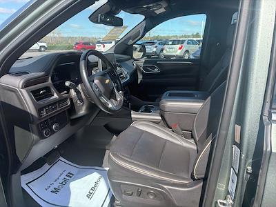 Used 2023 Chevrolet Suburban - photo 1