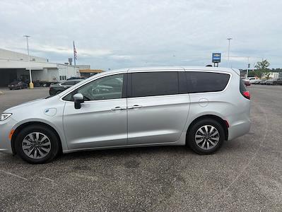 2023 Chrysler Pacifica FWD Minivan for sale #BA0192 - photo 2