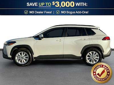 Used 2024 Toyota Corolla Cross - photo 1