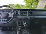 2021 Jeep Gladiator Crew Cab 4x4 Pickup for sale #H25F1161B - photo 10