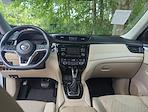2017 Nissan Rogue 4x2 SUV for sale #H25NT050A - photo 10