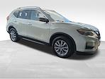 2017 Nissan Rogue 4x2 SUV for sale #H25NT050A - photo 3