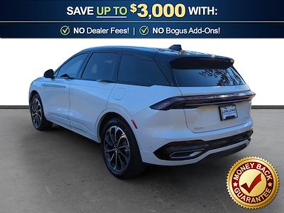 Used 2024 Lincoln Nautilus - photo 1