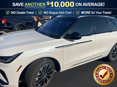 Used 2024 Lincoln Nautilus Reserve for sale #H26AV030B - photo 2