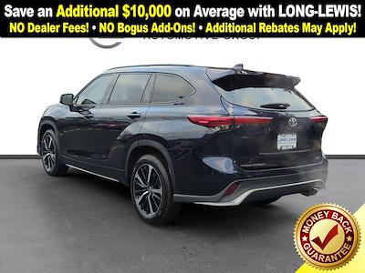 Used 2022 Toyota Highlander XSE for sale #HA1506 - photo 2