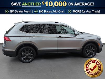 Used 2022 Volkswagen Tiguan SE for sale #HA1547 - photo 2