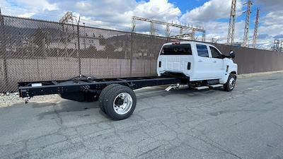2023 Chevrolet Silverado 6500 Crew Cab DRW 4x2 Cab Chassis for sale #D312117 - photo 2