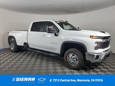 New 2026 Chevrolet Silverado 3500 LT Crew Cab for sale #D601142 - photo 1