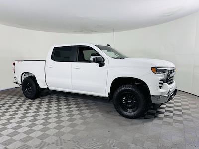 Used 2025 Chevrolet Silverado 1500 - photo 1