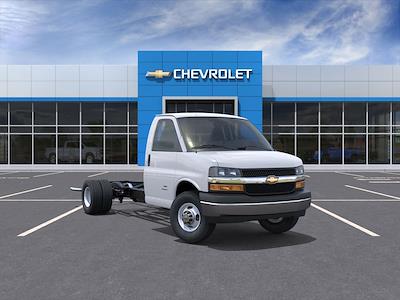 New 2025 Chevrolet Express 3500 159 WB Cutaway for sale #325M641 - photo 1