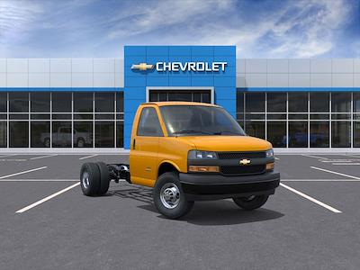 2025 Chevrolet Express 3500 Regular Cab DRW RWD Cutaway for sale #825M1006 - photo 1