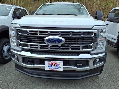 New 2025 Ford F-550 XL Regular Cab 4WD Cab Chassis for sale #68120 - photo 2