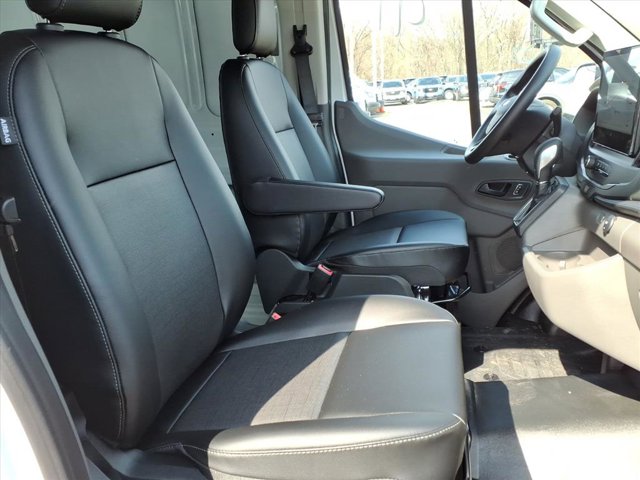 New 2026 Ford Transit 150 - photo 12